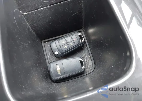 2014 Chevrolet Volt z USA, uszkodzony, nr VIN 1G1RH6E45EU153450